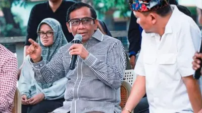 Calon wakil presiden (cawapres) Mahfud MD mengunggah doa untuk menjalankan suatu tugas yang diajarkan Gus Dur kepadanya.