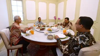 Acara Makan Siang Bersama Tiga Bacapres, Cara Jokowi Tepis Isu TIdak Netral?