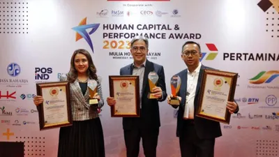 Mampu Lahirkan SDM Unggul dan Agile, bank bjb kembali Sabet Human Capital &amp; Performance Awards 2023