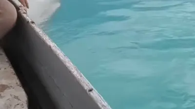 Penampakan Putri Duyung berwarna mawar