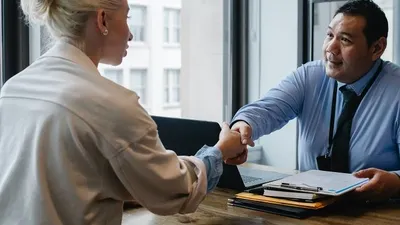 Bikin Bangga Orang Tua! Ini 7 Jurusan Kuliah yang Lulusannya Paling Cepat Dapat Kerja di Era Indutri 4.0, Jurusanmu Termasuk?