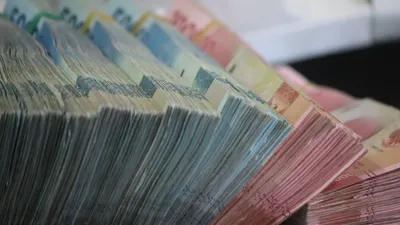 Ratusan siswa dilaporkan tidak lolos verifikasi untuk mendapatkan dana bantuan Kartu Jakarta Pintar atau KJP Plus Tahap II Gelombang 2.