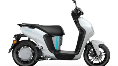 Kini telah hadir Yamaha Neo yang masuk ke dalam segmen skuter listrik yang sama dengan Yamaha E01. Cek spesifikasi dan harga saat ini.