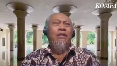 Guru besar psikologi Universitas Gadjah Mada (UGM) Prof Koentjoro, memberikan penjelasan terkait isi Petisi Bulaksumur yang mengatakan adanya tindakan menyimpang yang terjadi di pemerintahan Presiden Joko Widodo (Jokowi).