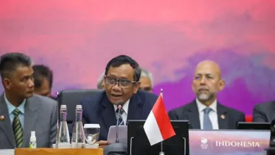 Menko Polhukam sekaligus cawapres 2024, Mahfud MD
