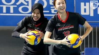 Megawati Hangestri yang merupakan pevoli bertalenta asal Indonesia ini berhasil memperkuat klub Daejeon Jung Kwan Jang Red Spark.