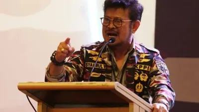 KPK menyampaikan temuan cek sebesar Rp 2 triliun saat menggeledah rumah dinas mantan Menteri Pertanian Syahrul Yasin Limpo (SYL).