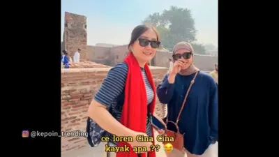 Viral video yang memperlihatkan sebuah momen seorang wanita Warga Negara Indonesia (WNI) yang main ke Pakistan viral di media sosial.