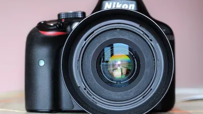 Berikut adalah beberapa kelebihan Nikon D3300 yang membuatnya menjadi pilihan yang ideal untuk fotografer pemula.