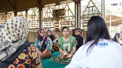 Menjadi lembaga pembiayaan group lending dalam sektor ultra mikro terbesar di seluruh dunia, PT Permodalan Nasional Madani (PNM) semakin yakin pendampingan nasabah menjadi salah satu solusi kredit macet.