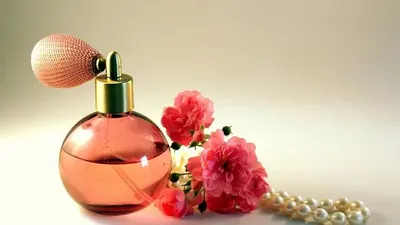 Ilustrasi Parfum 