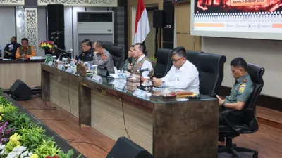 Penjabat (Pj) Gubernur Sumsel memberikan atensi khusus kepada penanganan dan pengendalian karhutla di wilayah Sumatera Selamatan (Sumsel).