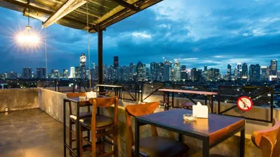 Peron Sky Cafe.