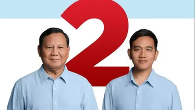Saat ditanyai apakah ia merasa tersinggung oleh pernyataan mantan Gubernur DKI Jakarta tersebut, Prabowo enggan memberikan jawaban tegas.