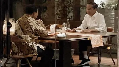 Syaugi menyampaikan bahwa masyarakat tidak perlu mengaitkan menghubungkan pertemuan antara Jokowi dengan Prabowo ke arah negatif.