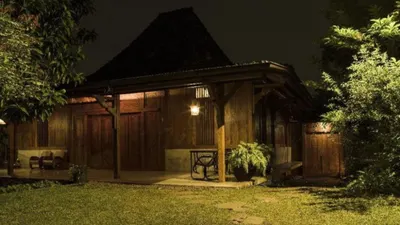 Ahmad Dhani membongkar asal muasal rumah joglo yang ditempati Anies Baswedan adalah punya Hasan Besari.