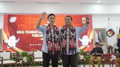 Meskipun telah menjadi cawapres dari Prabowo Subianto, saat ini Gibran masih berstatus sebagai kader dari PDIP.