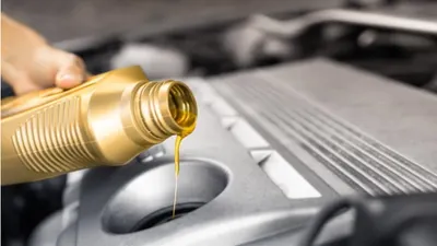 10 Rekomendasi Oli Motor Matic Terbaik, Performa Dijamin Gacor!
