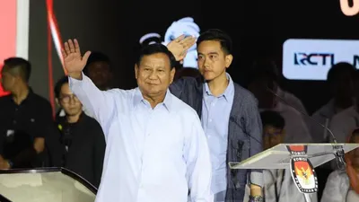 Dalam konferensi pers, Prabowo mengaku kecewa terhadap kualitas narasi yang disampaikan kedua paslon mengenai pertahanan.