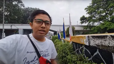 Kisah Youtuber yang Menangis karena KA Turangga yang dia Tunggu Ternyata Terlibat Kecelakaan di Cicalengka (Youtube Yusril Rizky Pratama)