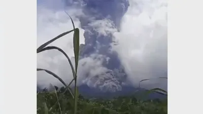Erupsi Gunung Marapi, Sumatra Barat 
