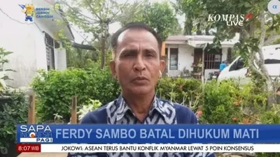 Samuel Hutabarat, ayah almarhum Brigadir Novriansyah Yosua Hutabarat atau Brigadir J