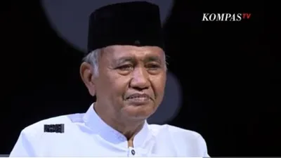 Nama mantan Ketua KPK Agus Rahardjo kini tengah ramai diperbincangkan usai dirinya blak-blakan mengeluarkan fakta soal Presiden Joko Widodo (Jokowi).