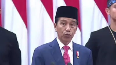 Pihak Istana akhirnya buka suara soal Presiden Jokowi yang dikabarkan sempat marah dan meminta kasus E-KTP dihentikan.