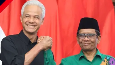Ganjar Pranowo dan Mahfud MD