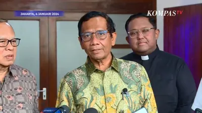 Respons Tak Terduga Mahfud MD Usai Alvin Lim Sebut Ferdy Sambo Tak Tidur di Lapas Tapi di Ruang AC