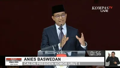 Beri Gerakan Bahasa Isyarat di Awal Debat Capres Kelima, Ternyata Ini Maksud Anies Baswedan