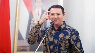 Mantan Gubernur DKI Jakarta, Basuki Tjahaha Purnama atau yang kerap disapa Ahok, tersebut turut berkomentar terkait usulan di dalam RUU DKJ.