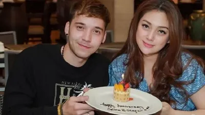 Stefan William Nyaleg DPR RI, Sebut Ingin Jadi Manusia Bermanfaat Malah Dirujak Warganet: Anak Aja Gak Diurusin