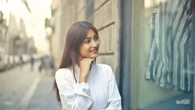 Tahukah kamu, di balik gaya pakaian yang biasa digunakan dapat mengungkapkan kepribadian setiap orang yang menggunakannya.