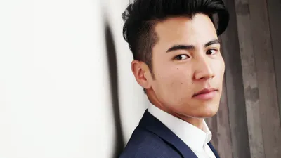Cewek single atau yang belum punya pacar dan menikah tentu mencari seorang cowok ideal untuk pasangan hidupnya kelak.