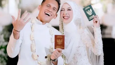 Egy Maulana Vikri akhirnya secara resmi menikahi Adiba Khanza yang merupakan kekasihnya. Mereka berdua telah berpacaran sejak tahun 2016.