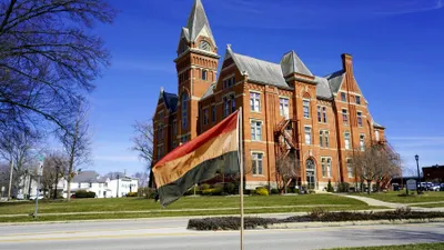 Universitas Heidelberg | Rata-rata kampus dengan pemandangan dan bangunan yang indah ini berada di negara Benuar Eropa hingga Amerika.  