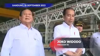 Prabowo Subianto bersama Presiden Joko Widodo (Jokowi)