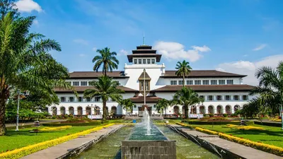 Top 5 Kota Dikenal Surga Kuliner di Indonesia Versi Taste Atlas 2023/2024, Bandung Peringkat Berapa?