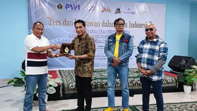 Kegiatan Nontong Bareng dan Diskusi Film bertajuk &quot;Pers dan Wartawan dalam Film Indonesia&quot;