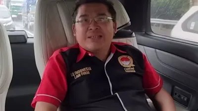 Pengacara kondang Alvin Lim tengah mencuri perhatian publik usai memberi kritik pedas terkait kasus Jessica Wongso.