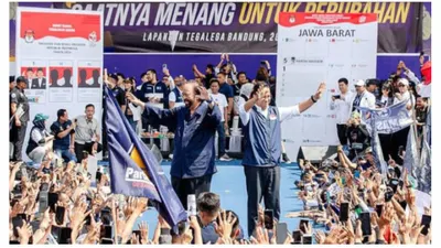 Hadiri Acara Kampanye Akbar Anies Baswedan di Bandung, Surya Paloh dan Jusuf Kalla Optimis Pasangan AMIN Juara