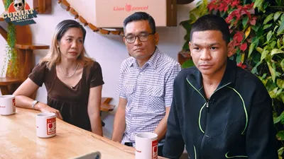 David Ozora (baju hitam)