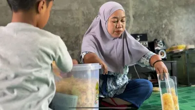 Nasabah PNM, Hani Hadiyanti