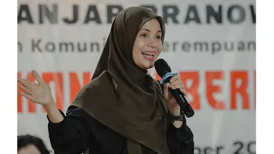 Siti Atikoh, istri dari Capres 2024 Ganjar Pranowo