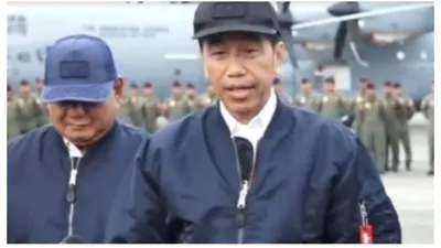 Presiden Joko Widodo (Jokowi) bersama Menhan Prabowo Subianto