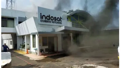 Kantor Indosat di Banyumanik Semarang Kebakaran 