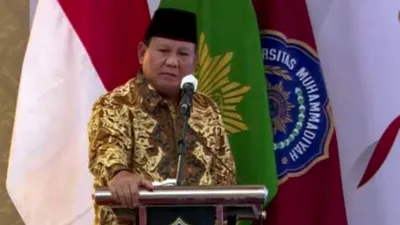 Calon presiden (capres) nomor urut 2 Prabowo Subianto, meminta maaf terkait ketidakhadiran Gibran Rakabuming Raka pada dialog dengan Muhammadiyah di Universitas Muhammadiyah Surabaya.