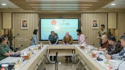 Penandatanganan Perpanjangan Perjanjian Kerja Sama (PKS) dengan Mabes TNI, di Kantor Pusat bank bjb. (bank bjb)