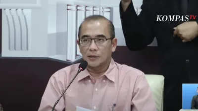 Ketua KPU, Hasyim Hashari meminta maaf soal aplikasi sirekap yang error 